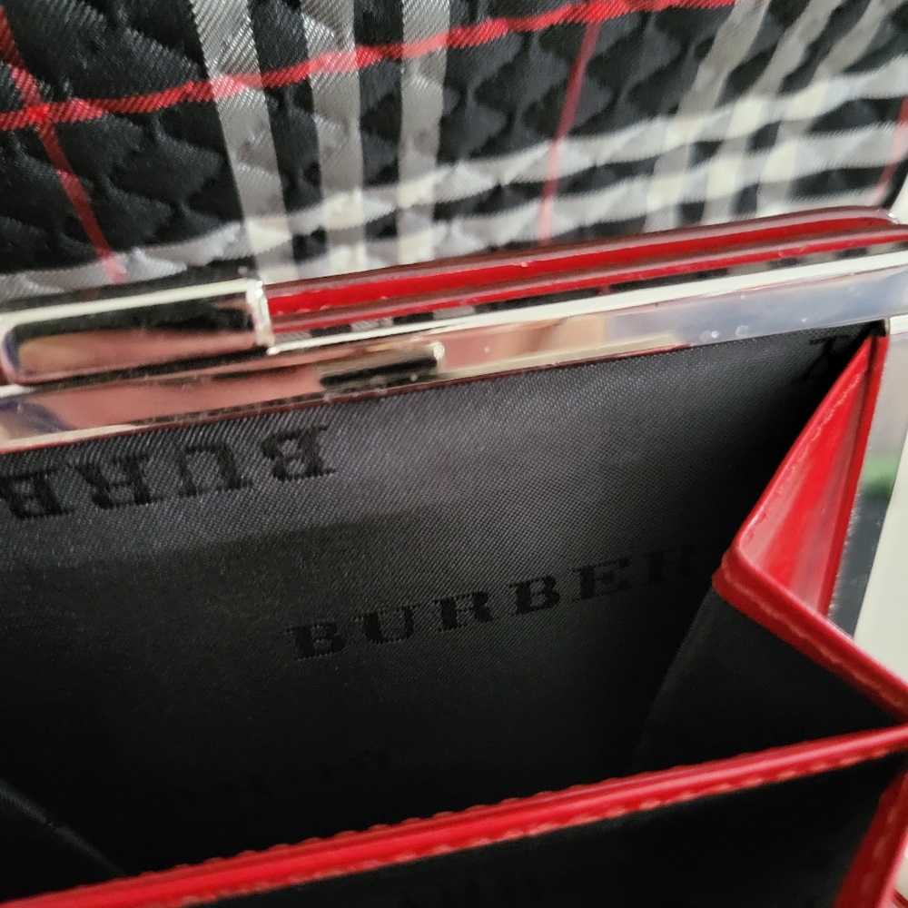 Burberry bag &Wallet Set - Picture 11 of 12